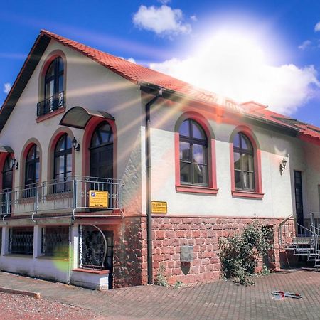 Gaestehaus Samuel Wadgassen Εξωτερικό φωτογραφία